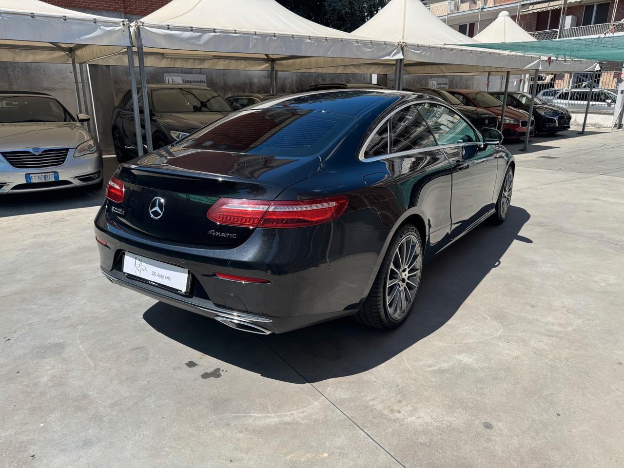 Mercedes-Benz E 220 D 4-MATIC COUPE SPORT