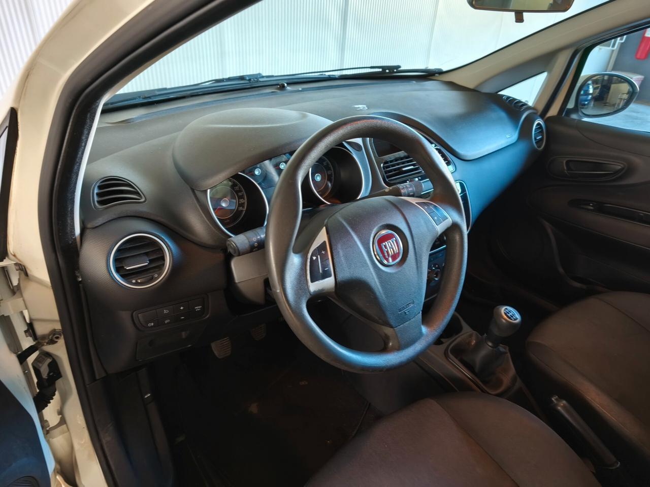 Fiat Punto 1.3 MJT 75 CV 5 porte