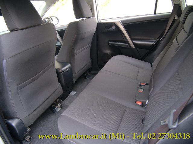 TOYOTA RAV 4 RAV4 2.5 Hybrid 2WD Active