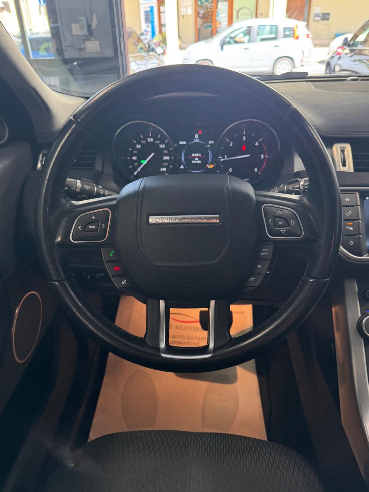 Range Evoque 2.0 TD4 150 CV HSE IVA ESPOSTA