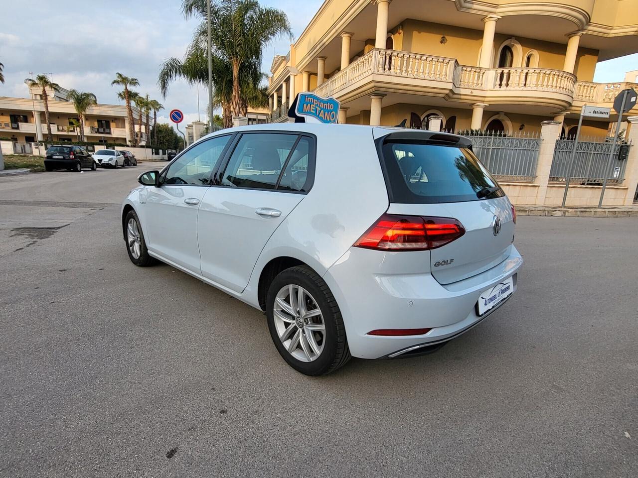 Volkswagen Golf 7.5 TGI Benzina/Metano my '17