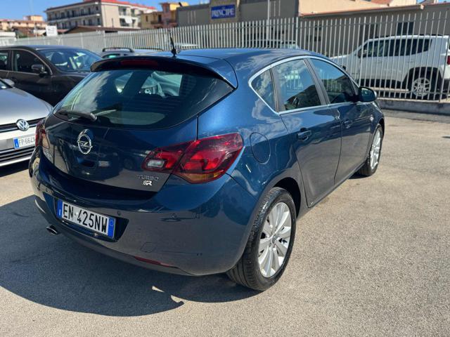 OPEL Astra 1.6 Turbo 180CV 5 porte aut. Cosmo
