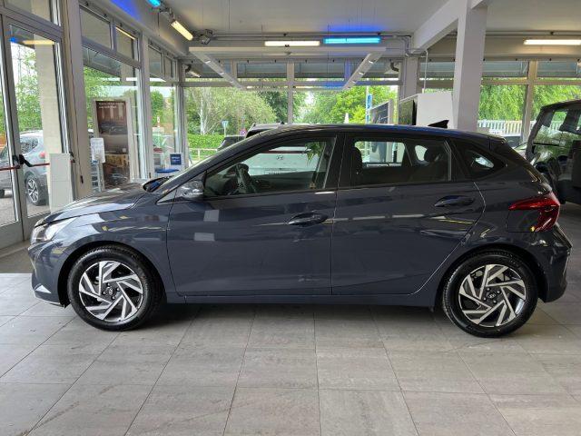 HYUNDAI i20 1.2 MPI MT GPL ConnectLine