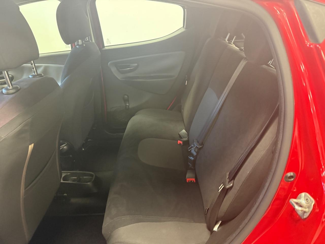 Lancia Ypsilon 1.2 69 CV 5 porte Platinum