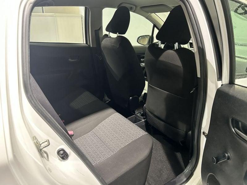 Toyota Yaris Yaris 1.0 5 porte Active
