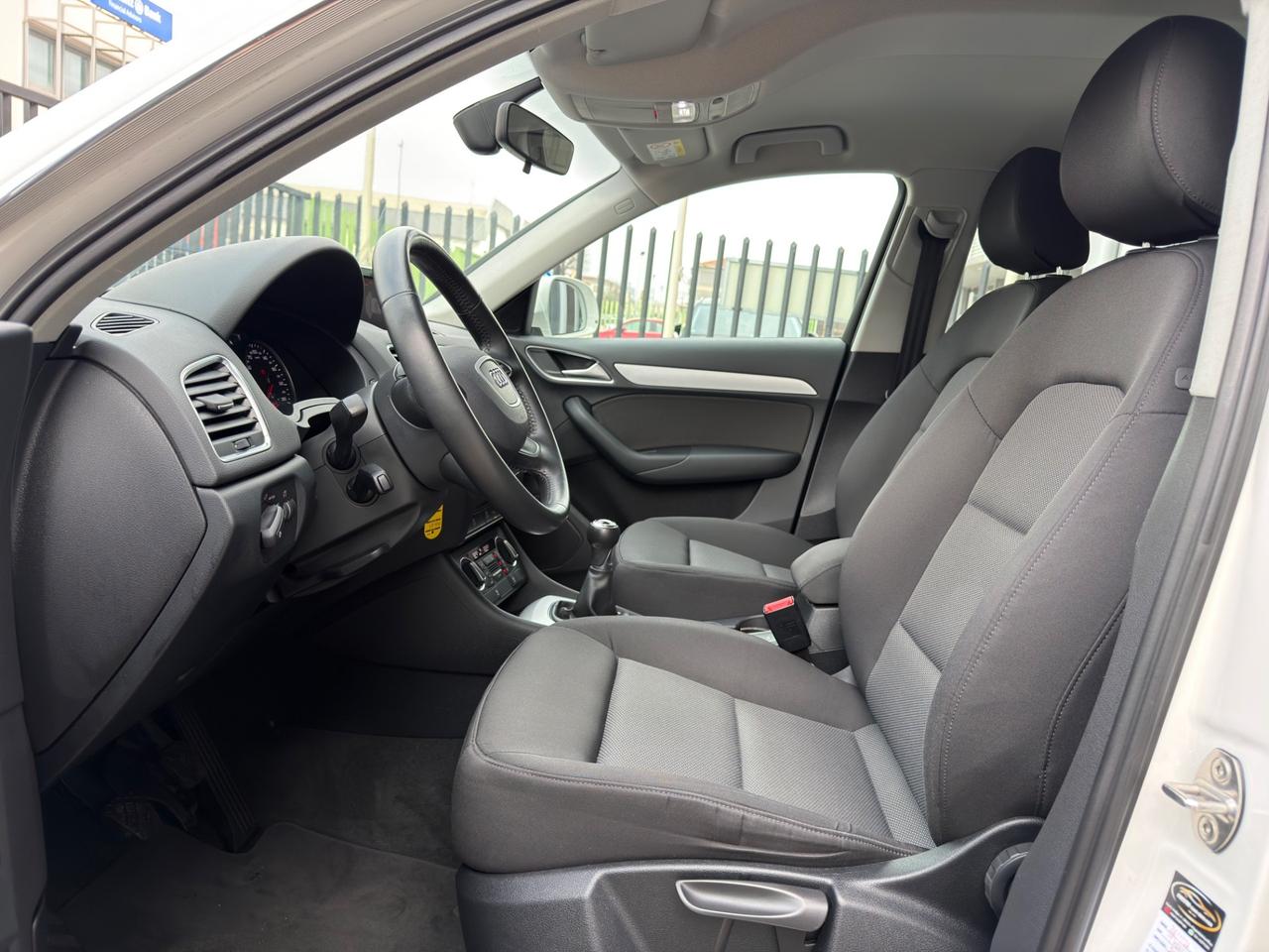 Audi Q3 2.0 TDI 120 CV Sport