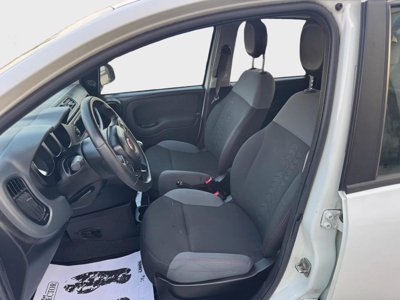 Fiat Panda 1.2 benzina anno 2019 120.000km neo