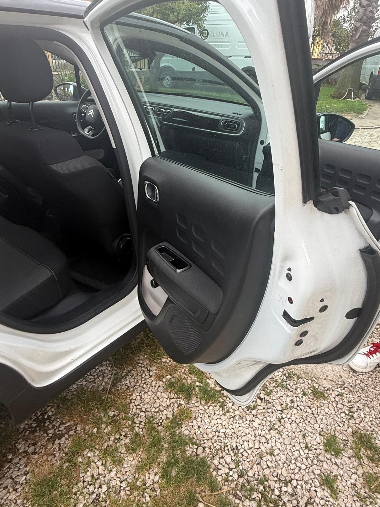 Citroen C3 PureTech 110 S&S EAT6 Shine