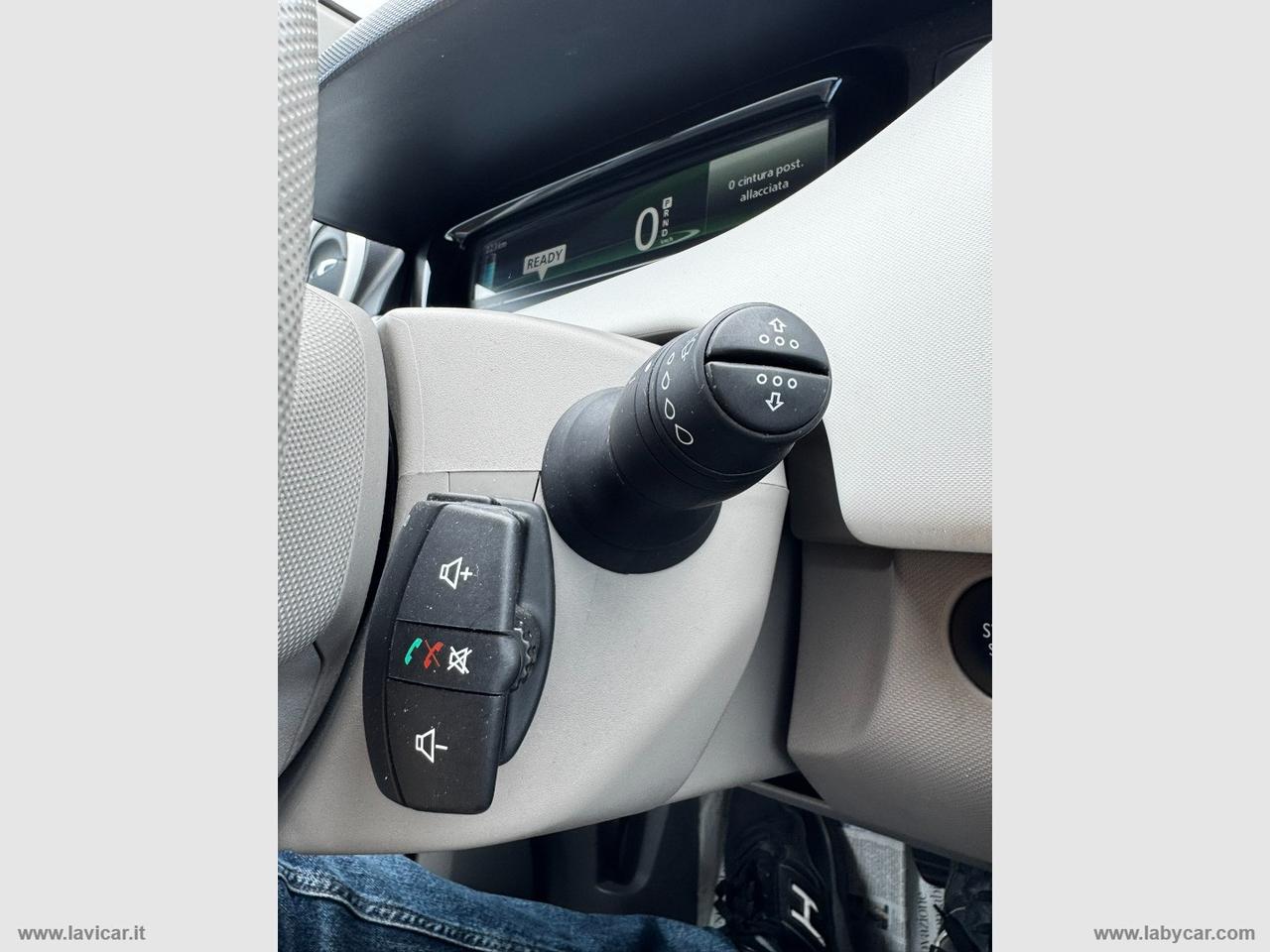 RENAULT ZOE Life Q90