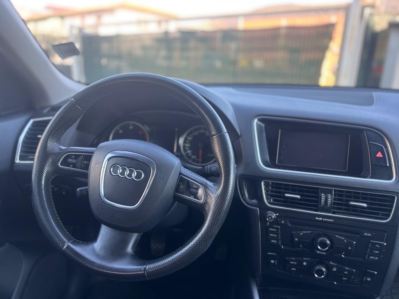 Audi Q5 2.0 TDI 170 CV anno 2010 euro 5 ok neopatentato