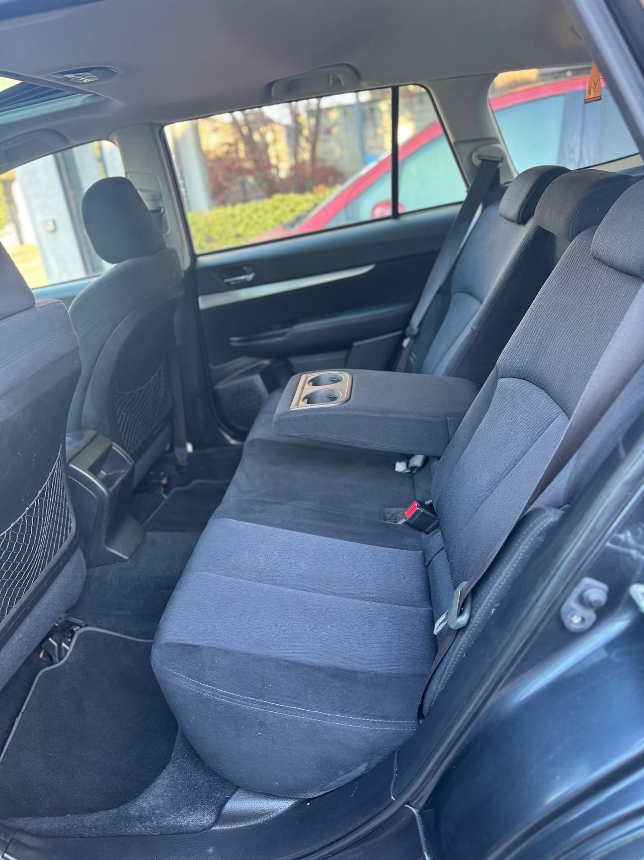 Subaru OUTBACK 2.0D CVT Exclusive