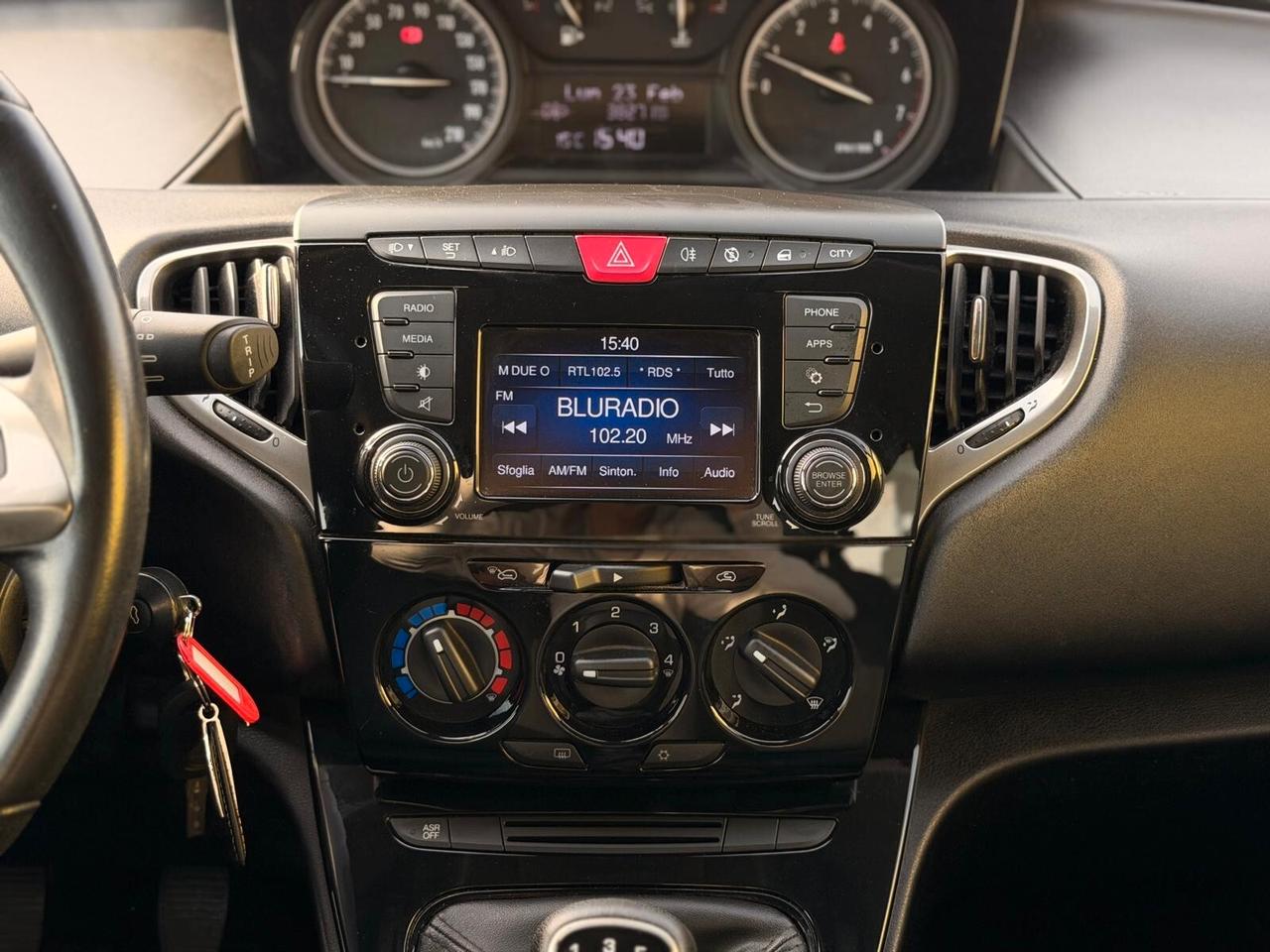 Lancia Ypsilon 1.2 69 CV 5 porte S&S Platinum