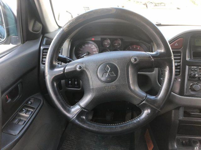 MITSUBISHI Pajero 3.2 16V DI-D 5p. GLX