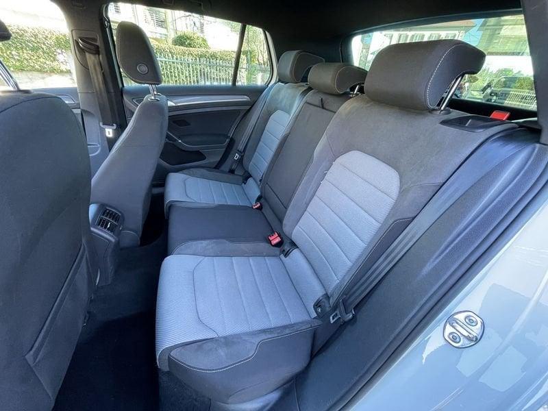 Volkswagen Golf 5p 1.6 tdi Sport Edition 110cv dsg