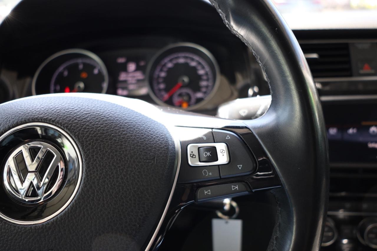 VOLKSWAGEN GOLF 1.6 110CV TDI HIGHLINE BlueMotion Technology