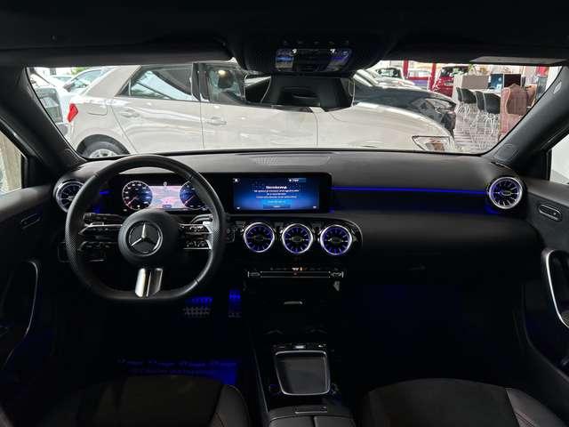 Mercedes-Benz A 200 AMG Line Advanced Plus