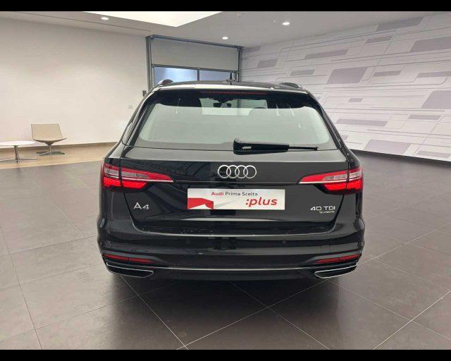 AUDI A4 Avant 40 TDI quattro S tronic Business Advanced
