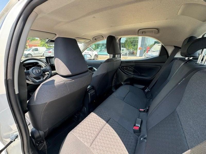 Toyota Yaris Hybrid Trend MY22