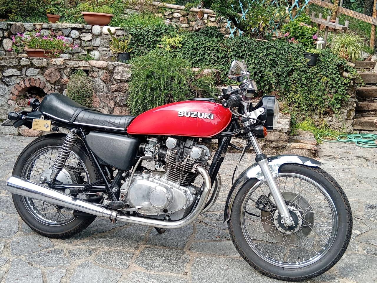 Suzuki GS 400