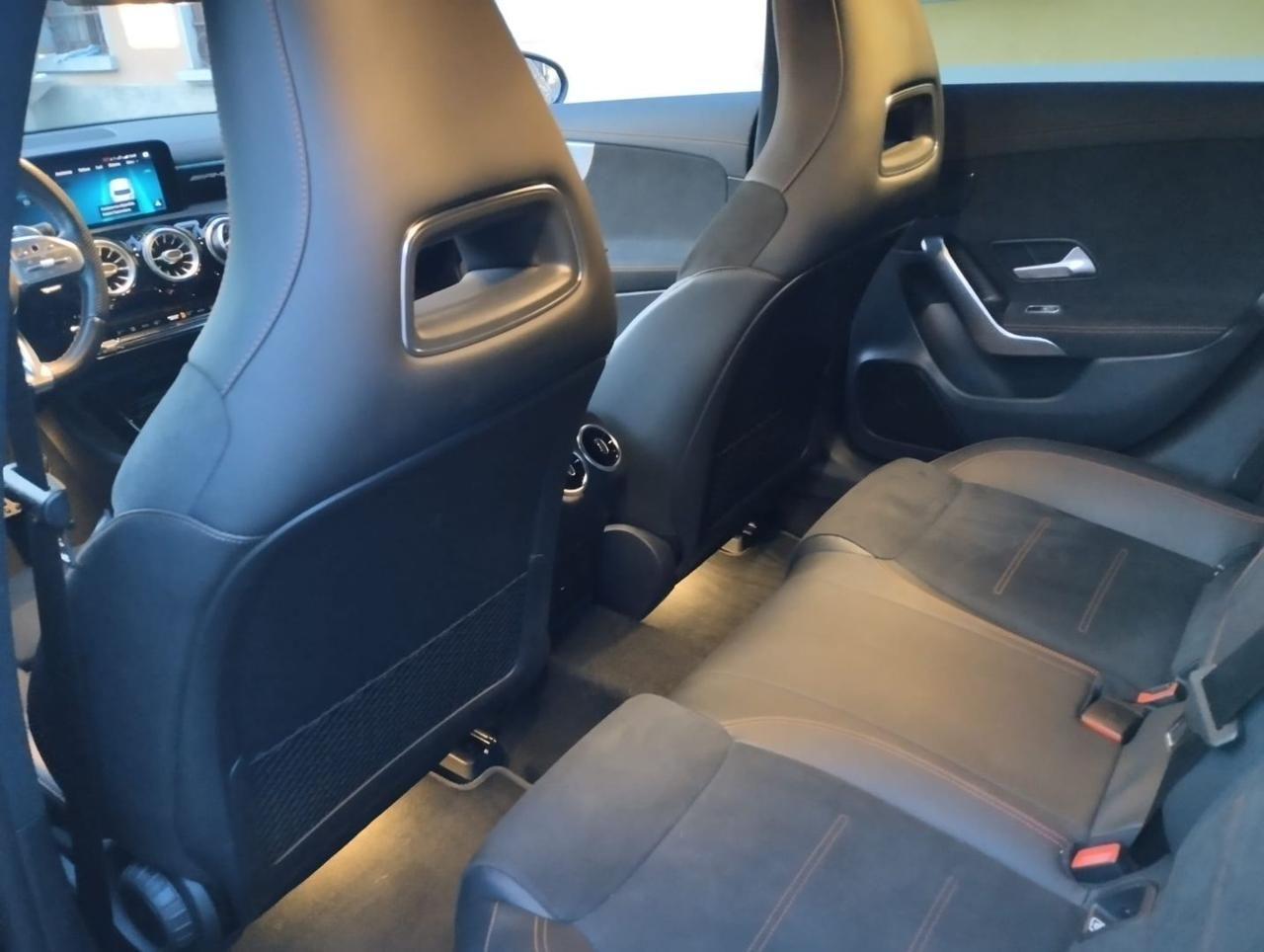 MERCEDES-BENZ CLA 35 AMG 4Matic Shooting Brake