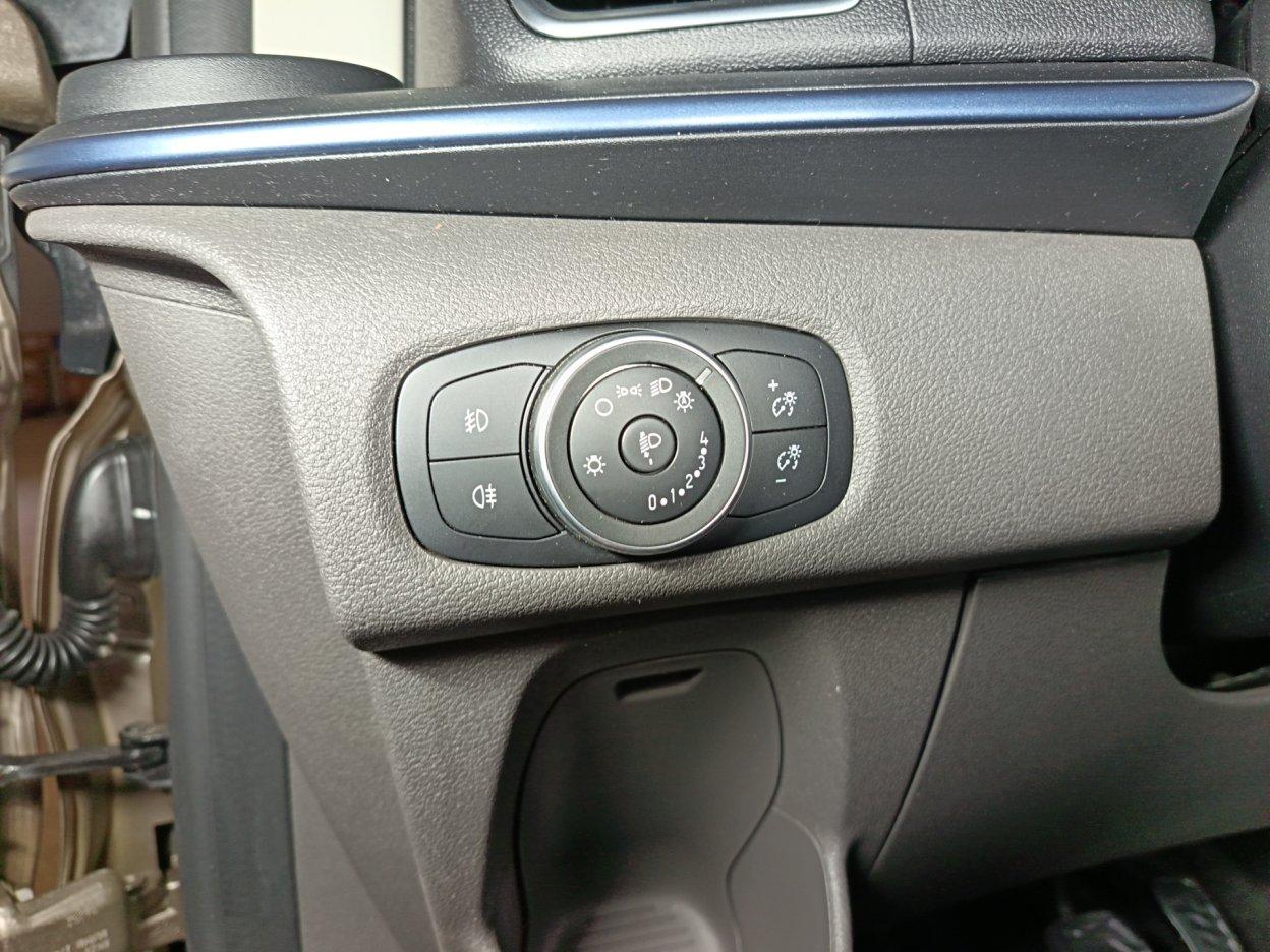 FORD Tourneo Custom 1ª s - Tourneo Custom 320 2.0 EcoBlue 150CV MHEV PC Active