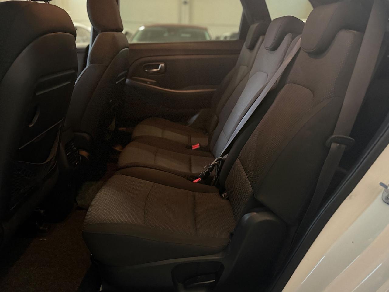 Kia Carens 1.7 CRDi 115 CV Class 7 POSTI NEOPATENTATI