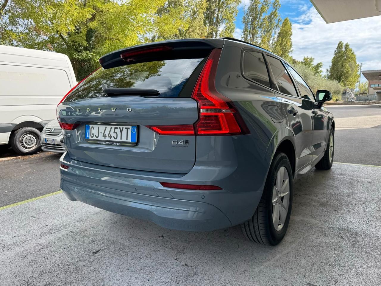 Volvo XC60 2.0b4 MomentumPro AWD GEARTRONIC GAR24M