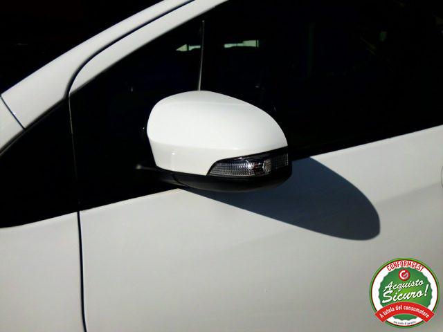 TOYOTA Yaris 1.4 D-4D 5 porte Lounge