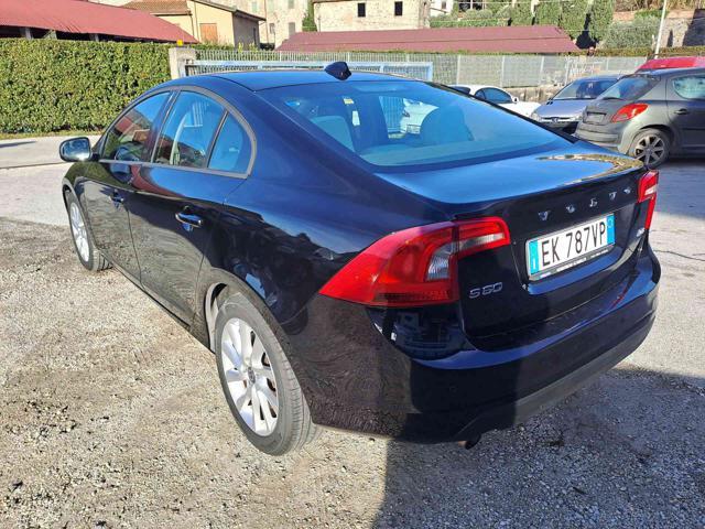 VOLVO S60 D3 Summum