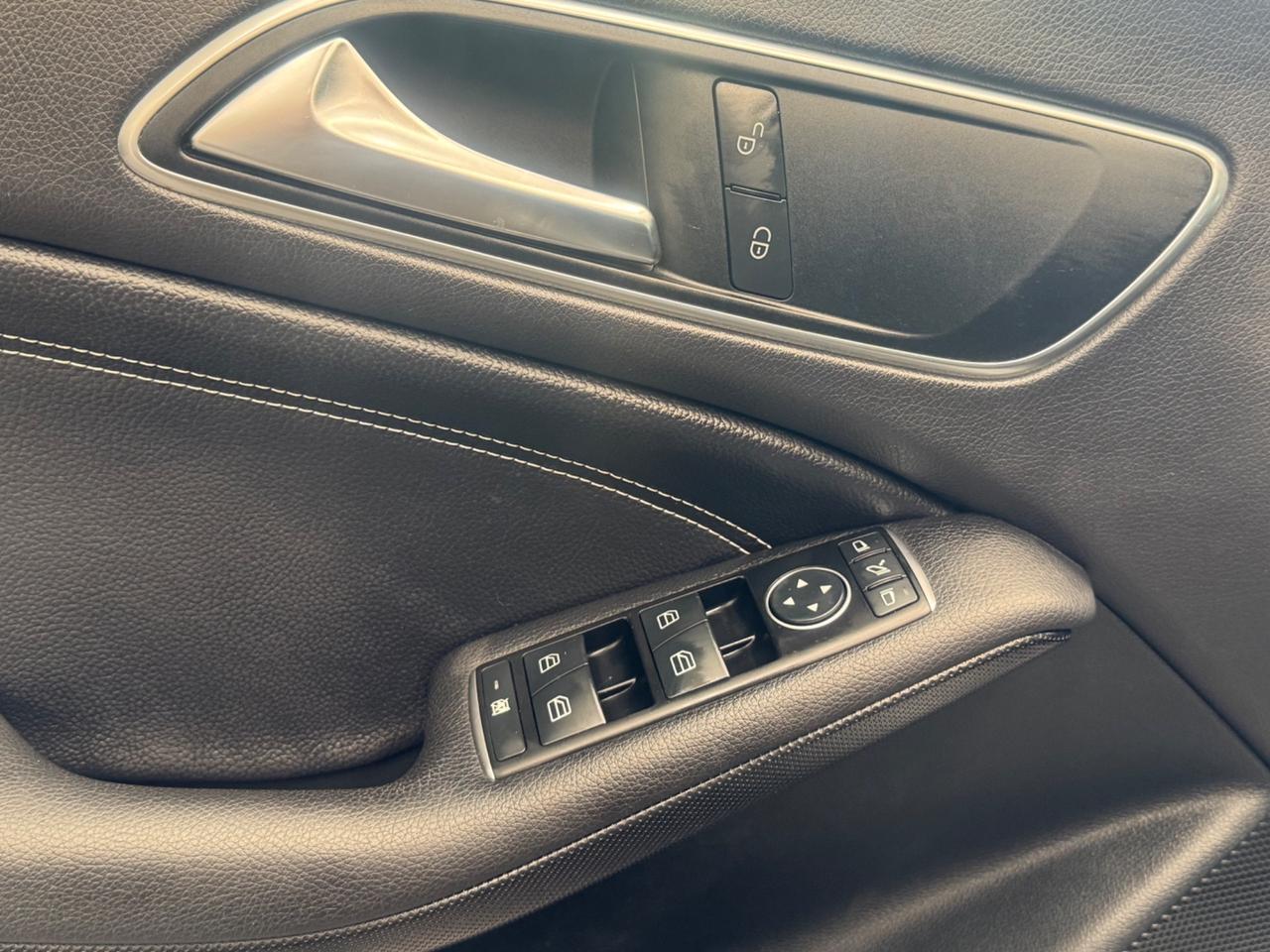 Mercedes-benz CLA 200 d 4Matic Automatic Sport