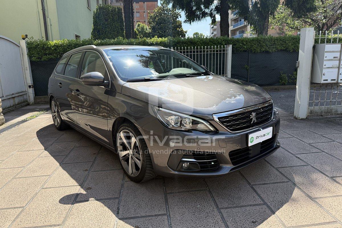 PEUGEOT 308 BlueHDi 130 S&S SW Allure