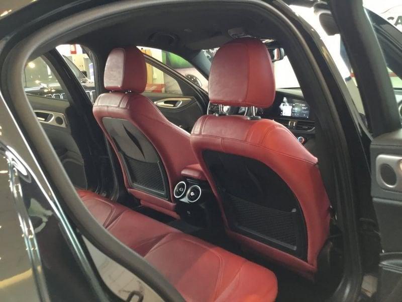 Alfa Romeo Giulia 2.0 Turbo 280 CV AT8 AWD Q4 Veloce MY23