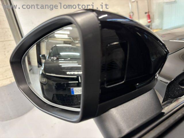 AUDI RS3 1- 300 RS3 SPB TFSI quattro S tronic