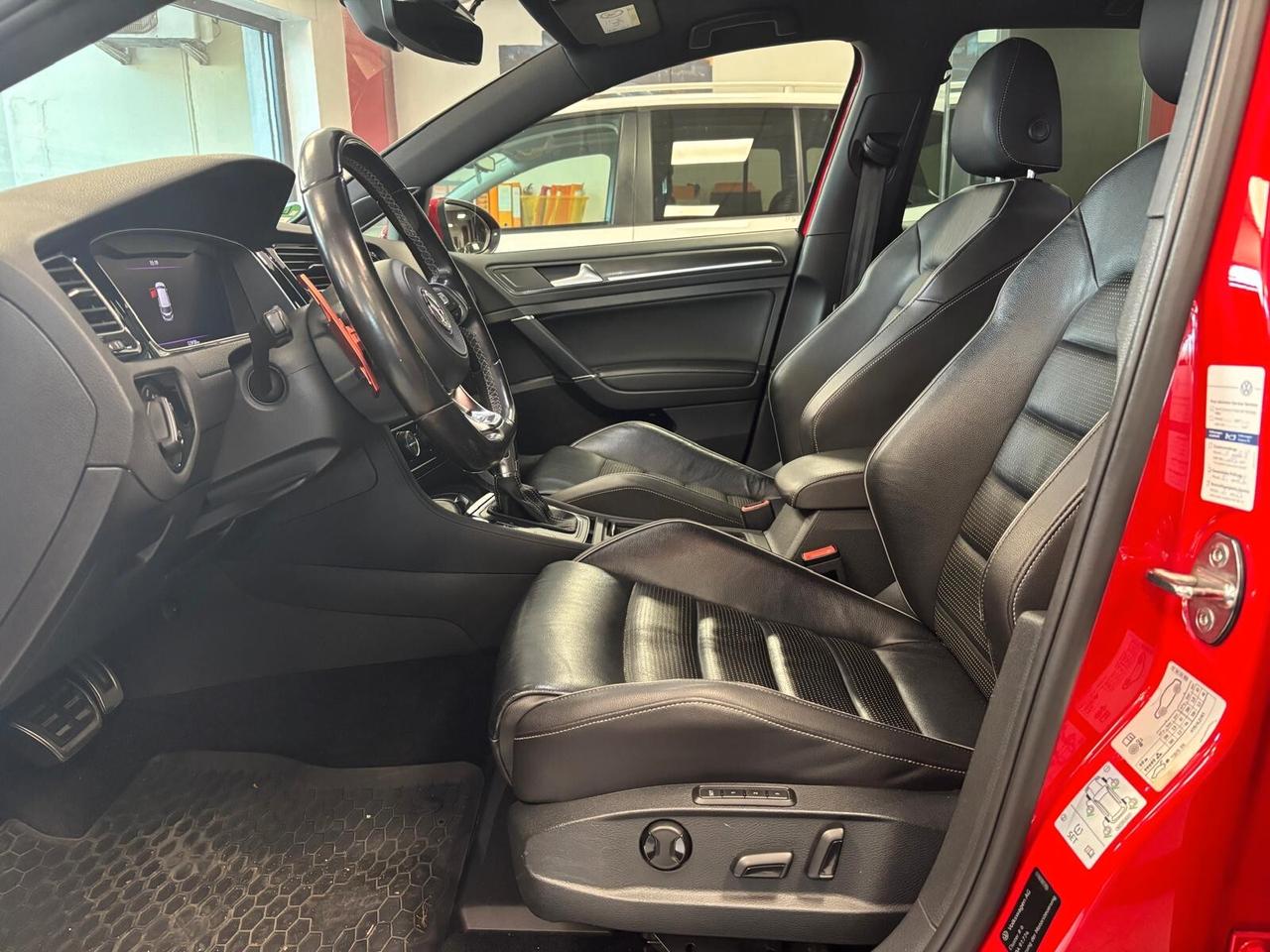 Volkswagen Golf 2.0 TDI DSG 5p. Highline BlueMotion Technology