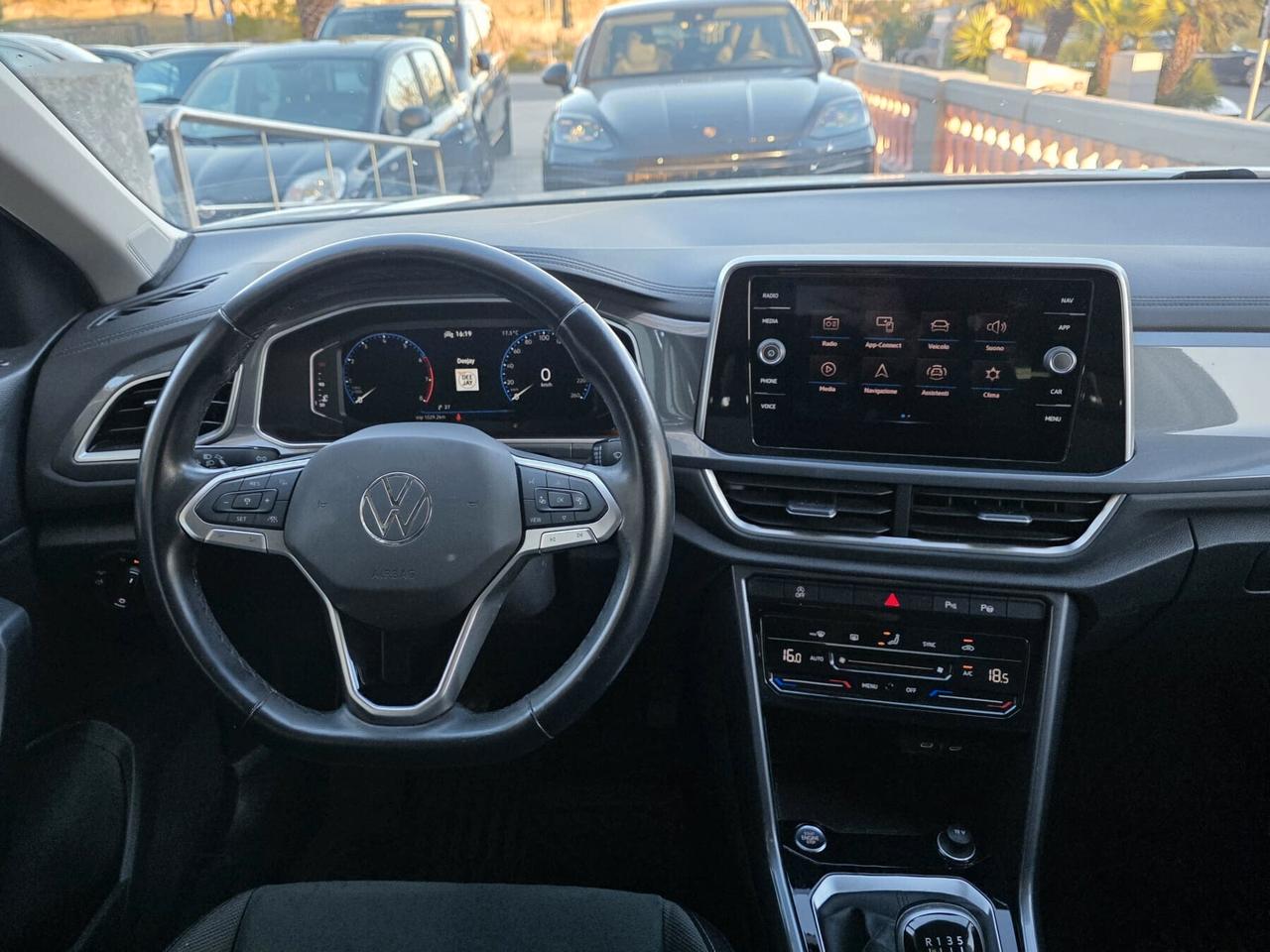 Volkswagen T-Roc LIFE 1.0 81KW#LED#PELLE#VIRTUAL#CARPLAY#CAM#CLIMA