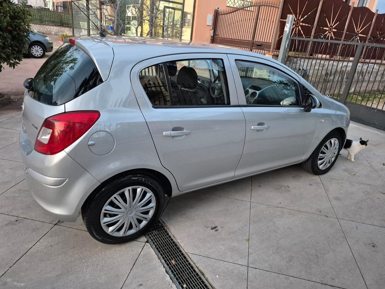 Opel Corsa 1.3 CDTI 75CV ecoFLEX 5 porte Cosmo