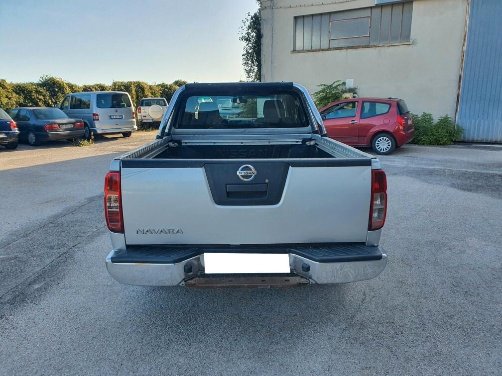 Nissan Navara (D40) 2.5 dCi 174CV 4WD Cab. Singola