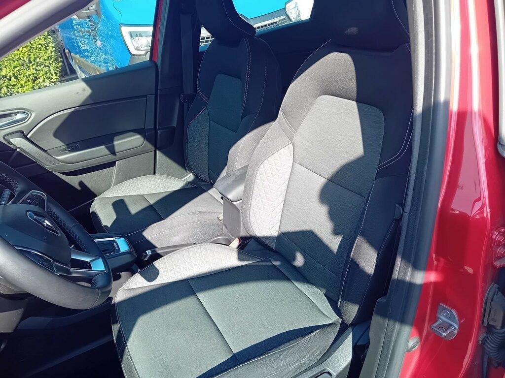 Renault Captur 1.6 Hybrid Equilibre E-Tech Auto