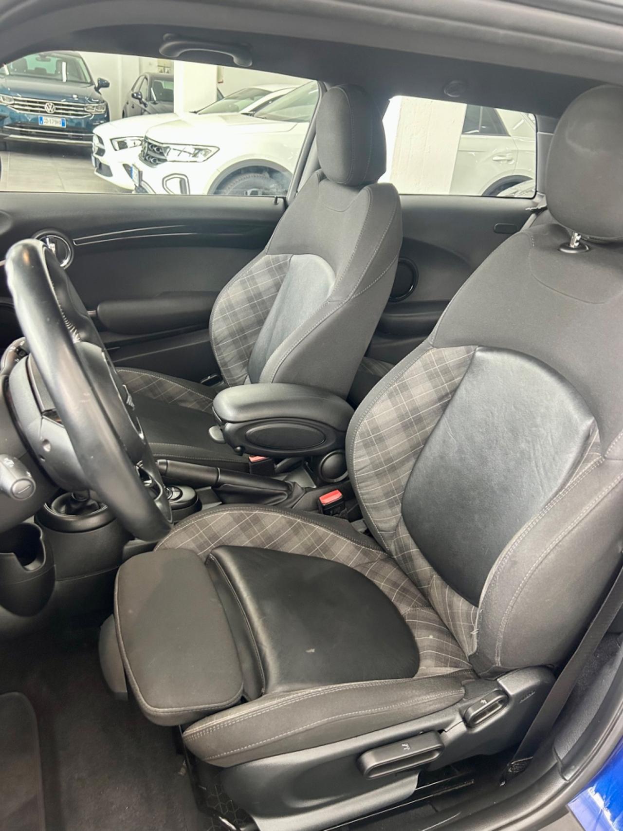 Mini COOPER D FULL OPTIONAL finanziabile