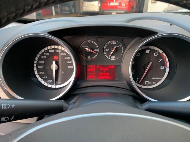 Alfa Romeo Giulietta 1.4 Distinctive Gpl 120cv NEOPATENTATI