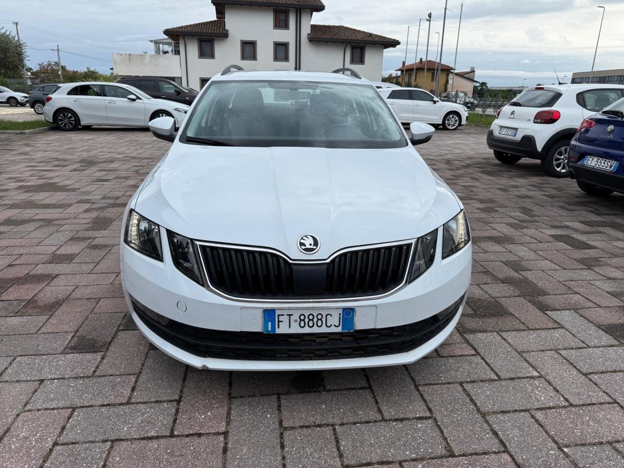 Skoda Octavia 2.0 TDI CR DSG Wagon Style