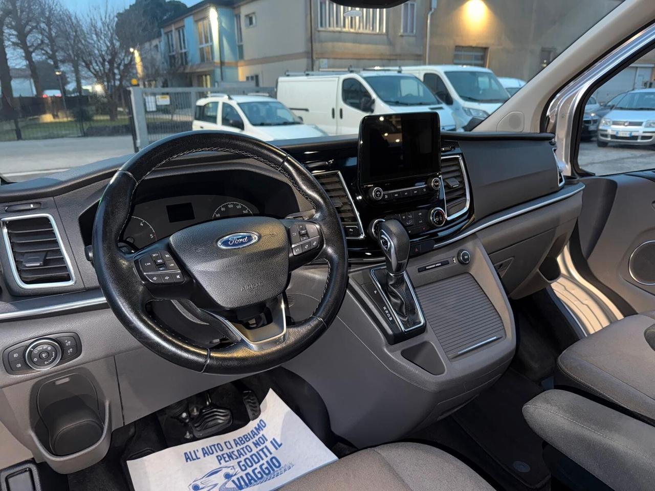 Ford Tourneo Custom 310 2.0 TDCi 170CV aut. PL Titanium