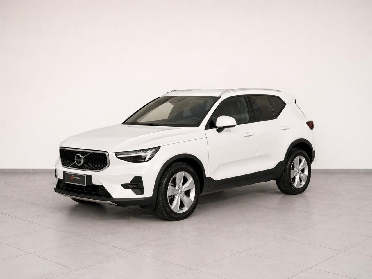 VOLVO XC40 B3 CORE AUTO