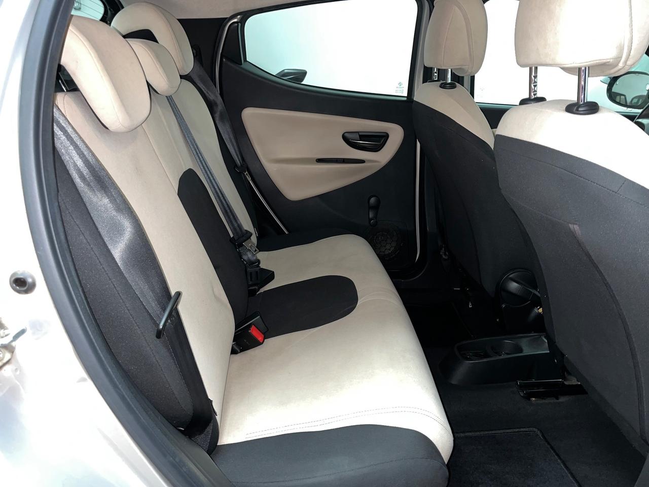 Lancia Ypsilon 1.2 - 2014