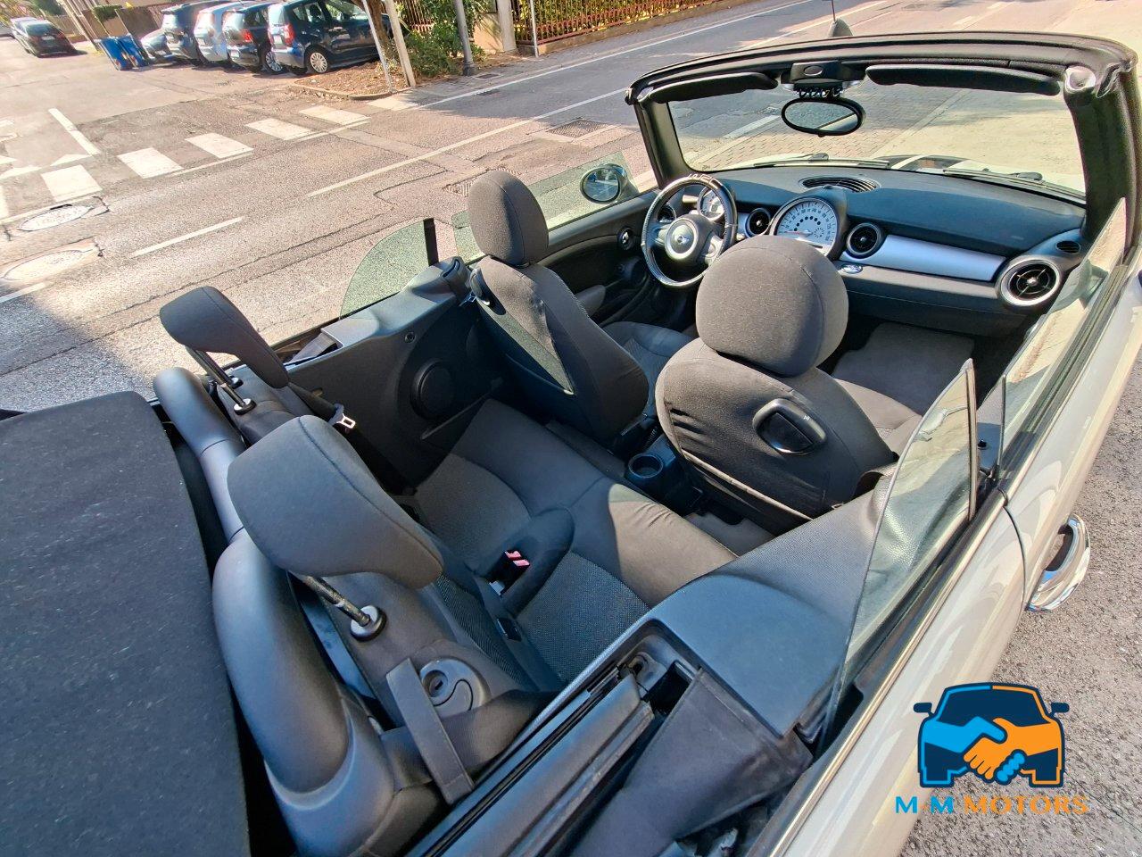 Mini Cabrio Cooper 1.6 120cv neo patentati