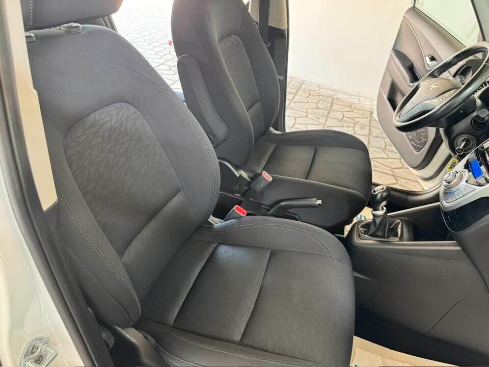 Hyundai iX20 1.4 CRDI 90 CV APP MODE