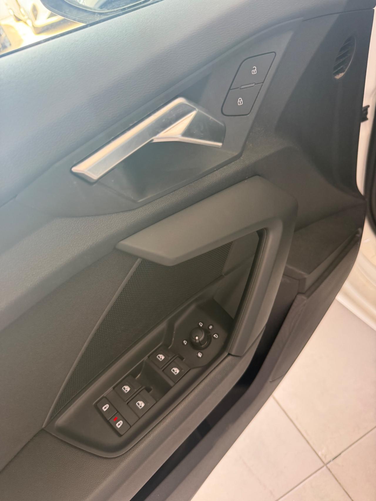 Audi A3 SPB 30 TDI S tronic line edition FINANZIABILE