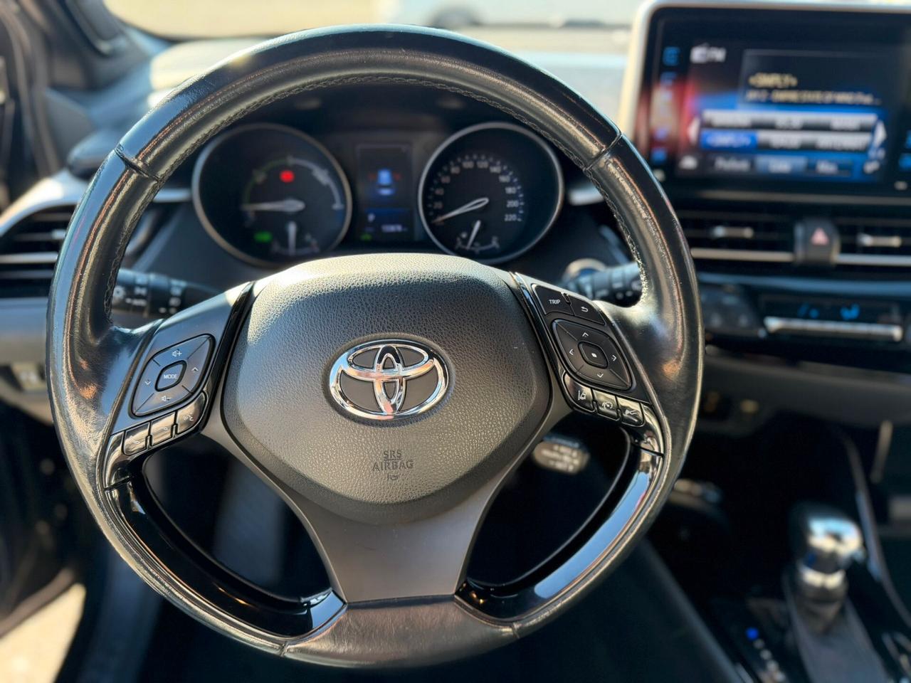 Toyota C-HR 1.8 Hybrid E-CVT Trend