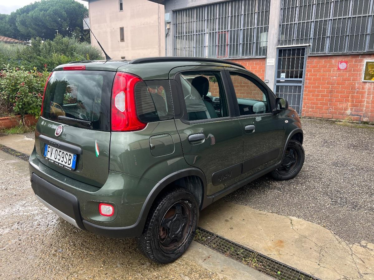 FIAT - Panda 0.9 t.air t. Cross 4x4 s&s 85cv