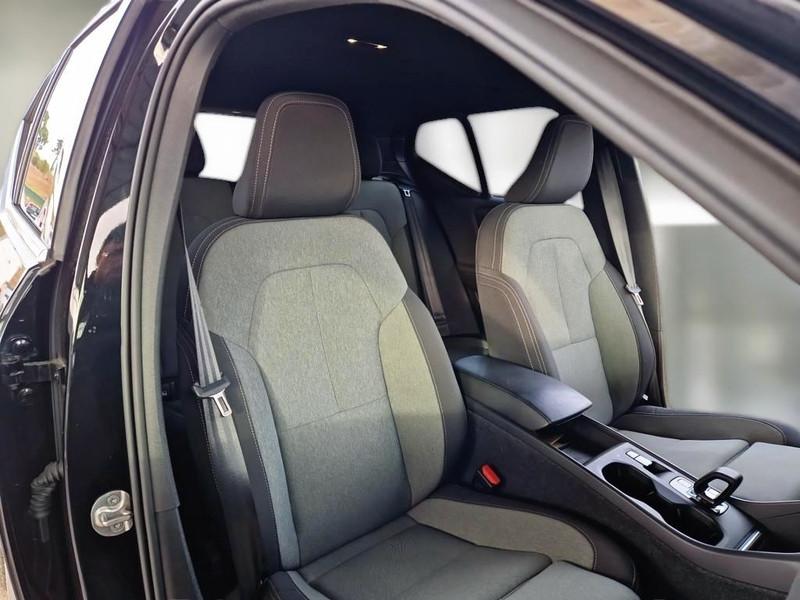 VOLVO XC40 T4 Recharge Plug-in auto Core